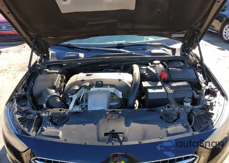 2018 Buick Regal Sportback Preferred z USA, uszkodzony, nr VIN W04GL6SX5J1154714